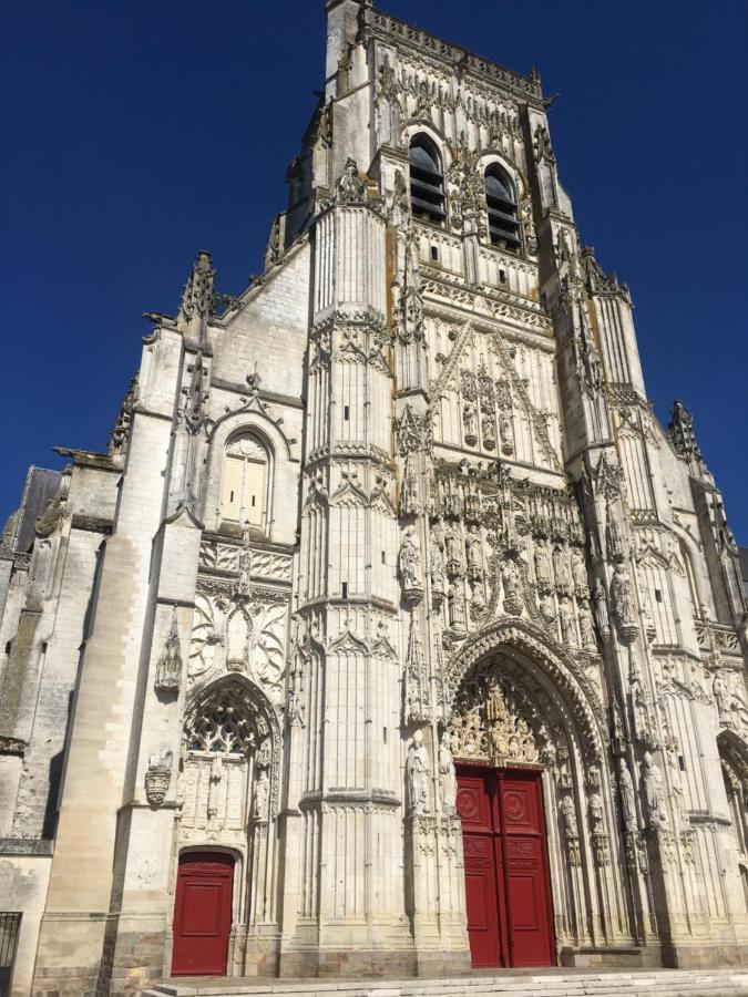 Saint-Riquier Hotel Jean De Bruges מראה חיצוני תמונה