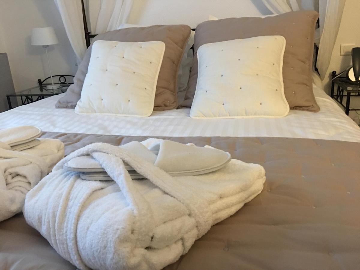 Saint-Riquier Hotel Jean De Bruges מראה חיצוני תמונה